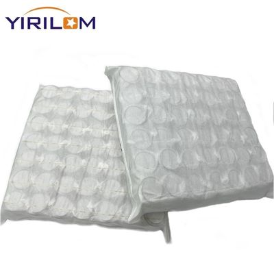 Đơn vị bồn ghế sofa vải trắng tùy chỉnh với hình dạng hình trụ và thiết kế cuộn nén