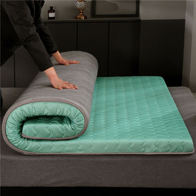 Giá tốt Máy nắp nệm Memory Foam được truyền Gel tùy chỉnh với nắp hypoallergenic và bảo hành 10 năm trực tuyến