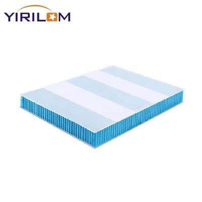 Một mùa xuân túi là một mùa xuân dây cá nhân sau đó được bao bọc trong một số loại vải hoặc vật liệu.